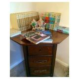 Corner desk to match twin beds