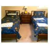 Mid-century twin bedroom suite