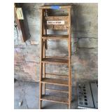 5ft wooden step ladder
