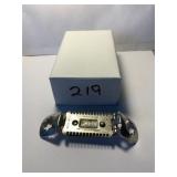 BP Bigelow Folding Travel Razor