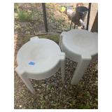 White rubbermaid plastic outdoor tables set of 2