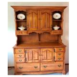 Federal Way Estate Sale/Auction by Gayla - Lladro, Waterford, Goebel Collectibles, Jewerly