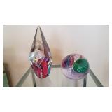 Art Glass Objects: Signed Jellyfish Ball, Obelisk Shaped Piece with Many Colors & Shapes Inside