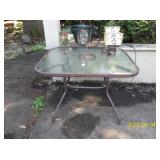 Aquare outdoor table
