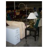 Stand for Railroad lantern