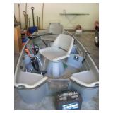 Bass Tender 10.2 w/trolling motor,