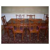 Dining table w/ 8 chairs