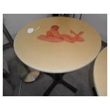 2 Round tables