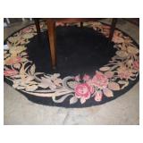 Black round rug
