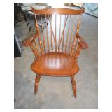 Dining chair that goes with set
