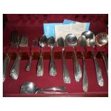 rogers silverplate flatware Daffodil