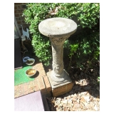 2 matching cement pieces