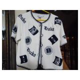 Duks sweater