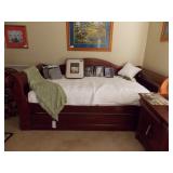 Ethan Allen Trundle Bed