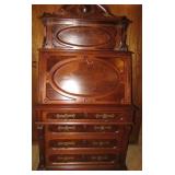 Amazing vintage and antique estate auction