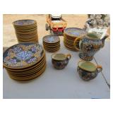 Combined estate sales auction