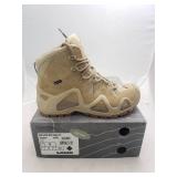 Combat boots