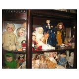 100 Plus Dolls
