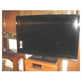 Several Flat Screen TV