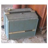 Projector Bell & Howell