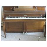 Baldwin Has Piano Bench Too