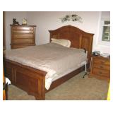 Queen Bedroom Set