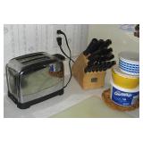 Chrome Toaster, Knives