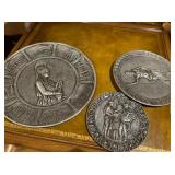 VINTAGE ROMAN PATTERN METAL WALL PLAQUE PLATE LOT