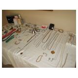 ONE DAY ONLY - 5709 Cambridge Circle # 2 / Mt Pleasant