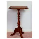 pedestal table