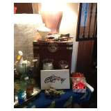 MORE KNICK-KNACKS