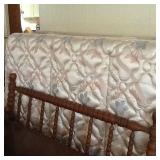 Full Spindle Headboard/footboard and mattress set