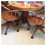 Round Table with 4 Chairs