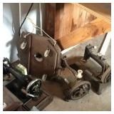 more vintage sewing machines