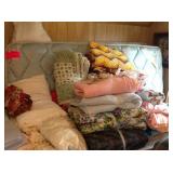 QueenMattress set , Linens, blankets