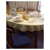 Table with 5 chairs