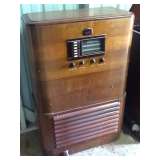 Vintage radio