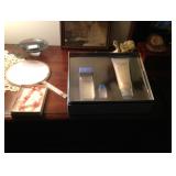 Vanity Dresser items