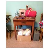 Sewing Maching with Cabinet, Tating supplies