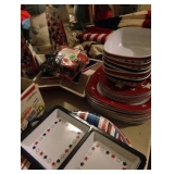 Patriotic table ware