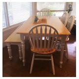 WONDERFUL DINETTE SET WITH 4 CHAIRS AND BENCH  