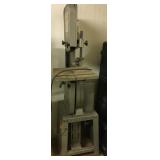 Band Saw Delco  