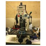 Shop Fox Model M1111 Deluxe Milling Machine with Dovetail Column & Accessor...  
