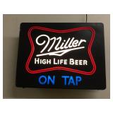 MILLER BEER LIGHTED SIGN  