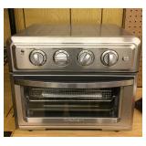 CUISINART TOASTER OVEN  