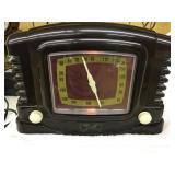 AM/FM/CASSETTE RADIO  