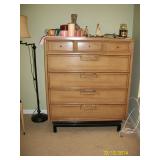 American of Martinsville 5 Drawer chest dresser