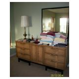 American of Martinsville 9 drawer dresser with mirror