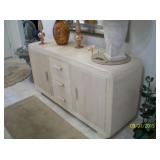 sideboard/console