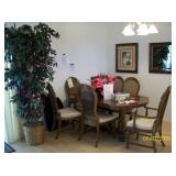 Southern Lifestyles dining table with 6/chairs - 2/leaf and pads